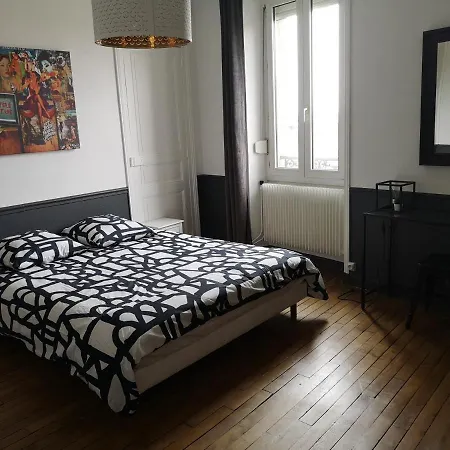 Luton Chic Apartmán *